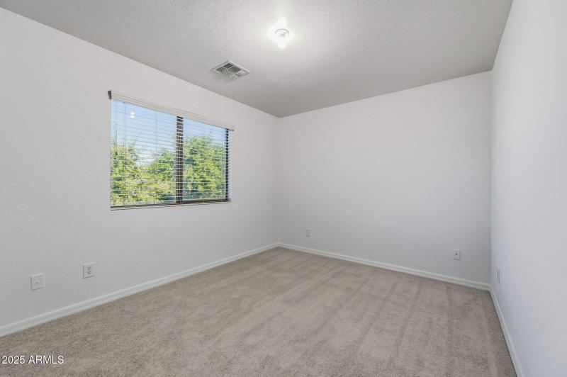 27-web-or-mls-43226 W Kimberly St-27