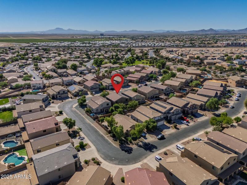 50-web-or-mls-43226 W Kimberly St-50