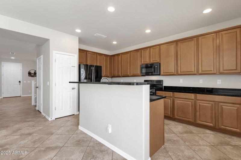 14-web-or-mls-2947-e-saltsage-dr