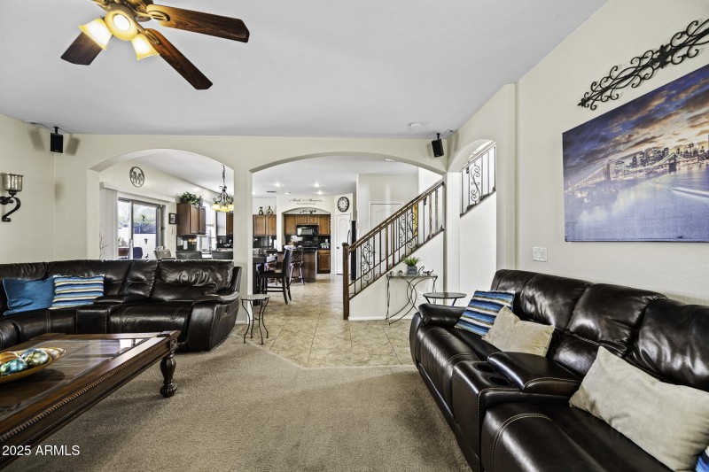 41209 W Hayden Dr-22