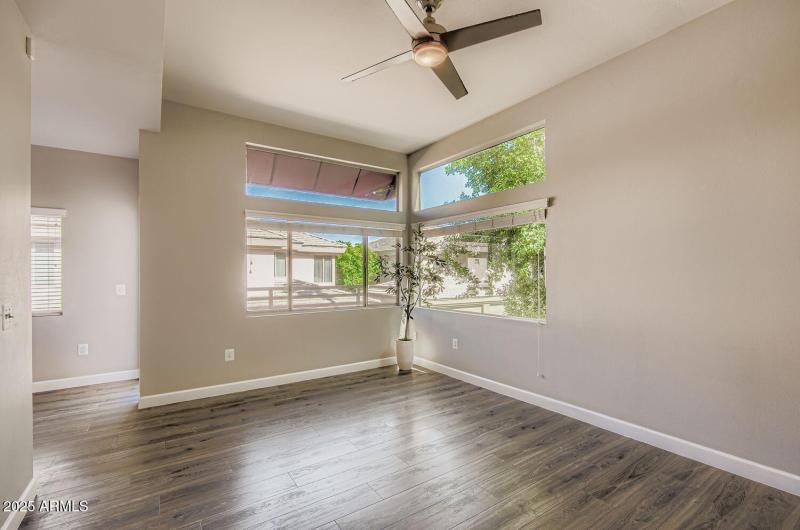 4343 N 21st St 213 - Web Quality - 015 -