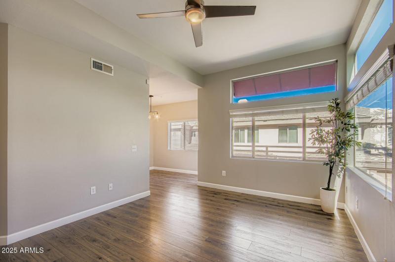 4343 N 21st St 213 - Web Quality - 016 -