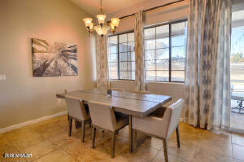 20251022234237488444000000