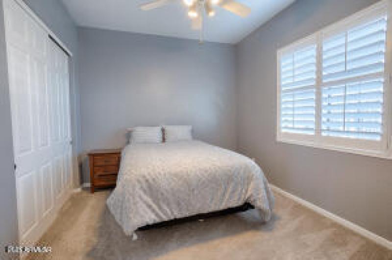 20251022234238029593000000