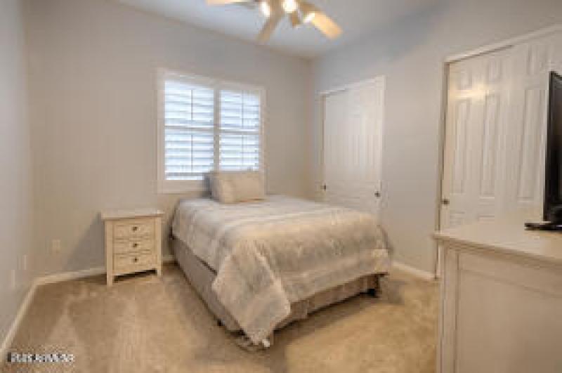 20251022234238090609000000