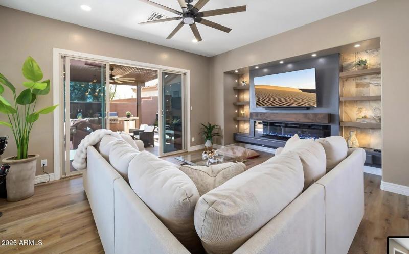 Screenshot 2025-10-29 at 10.03.43AM