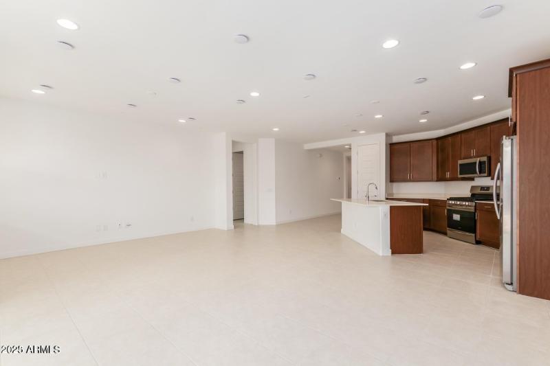 20231003122043925402000000-o