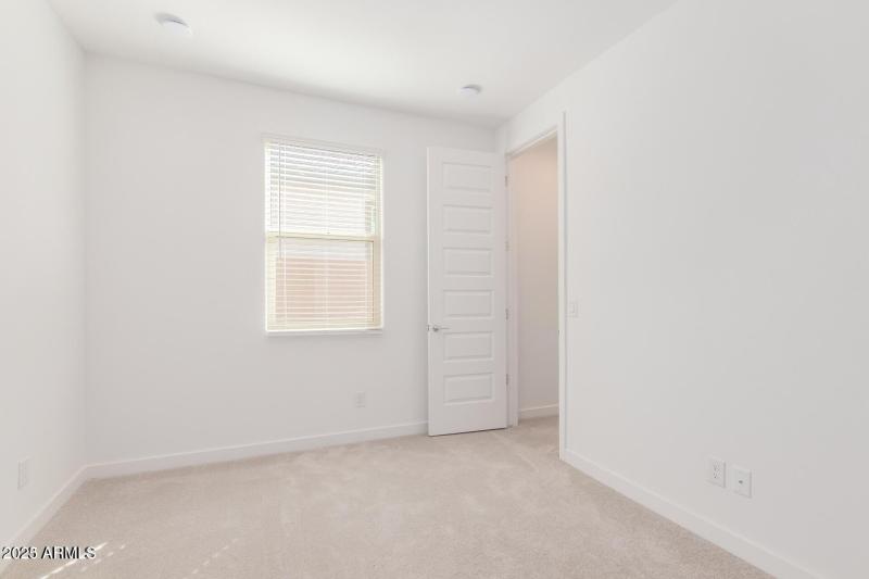 20231003122210010920000000-o