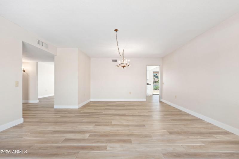 13131 W Castlebar Dr - 07