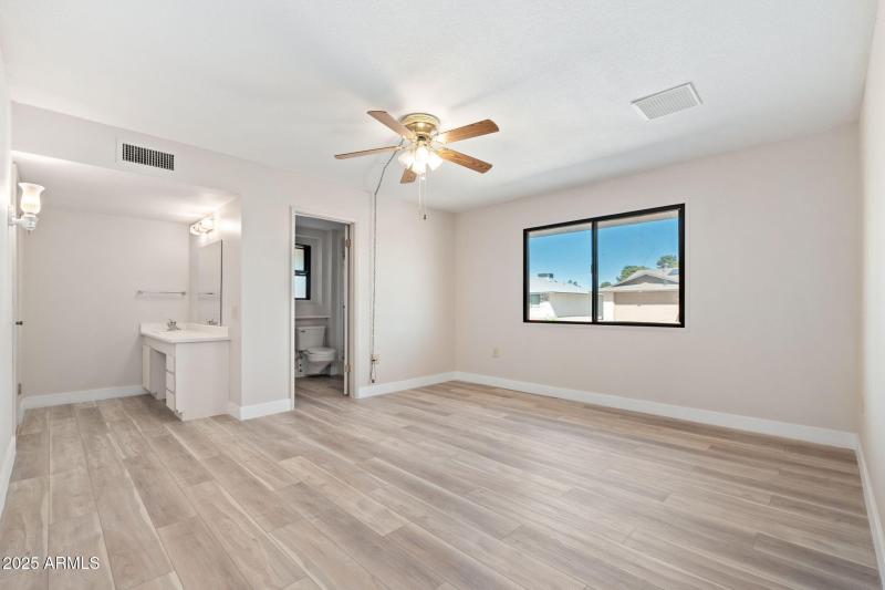 13131 W Castlebar Dr - 14