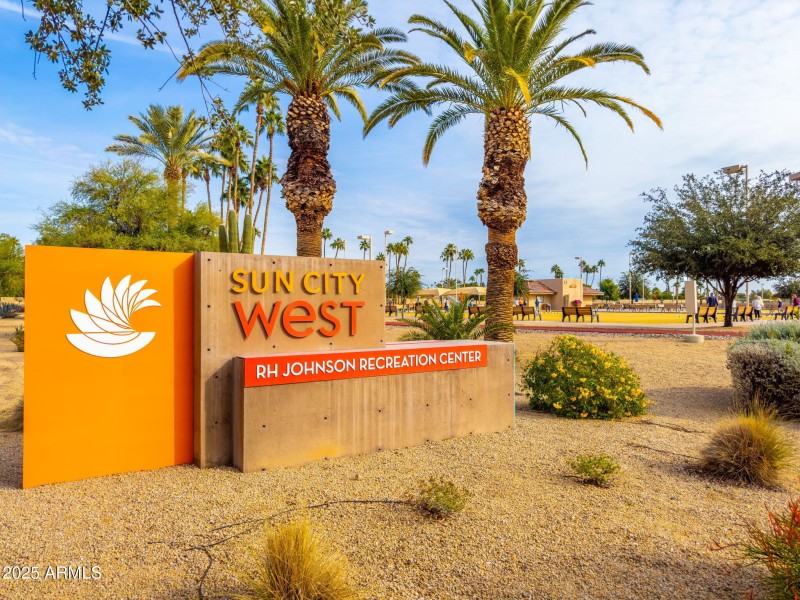 R.H. Johnson Recreation Center - 01