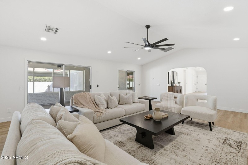 9-web-or-mls-009_DSC04058