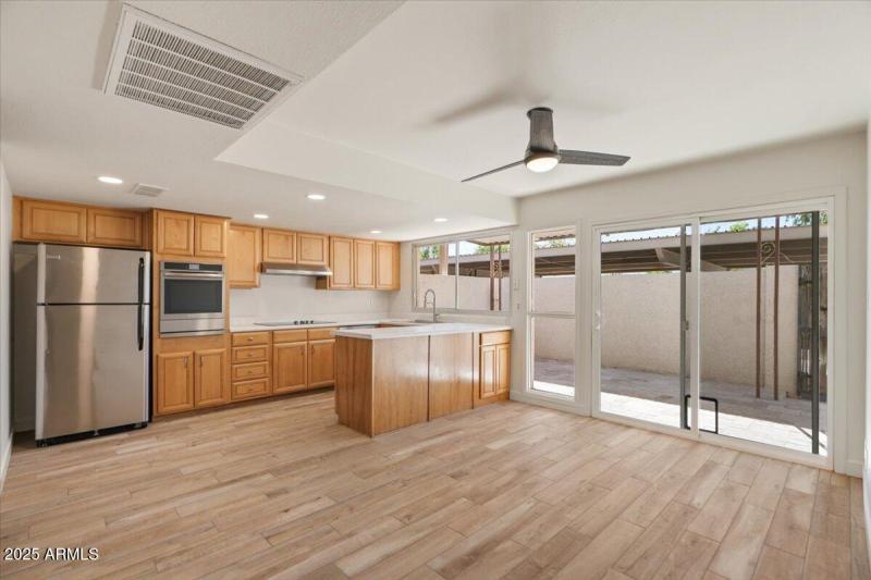 10-Dining and Kitchen - Copy