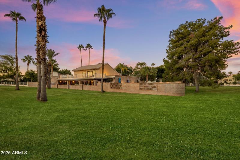 Surrounded by HOA land