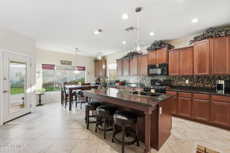 82-web-or-mls-016_ListerPros