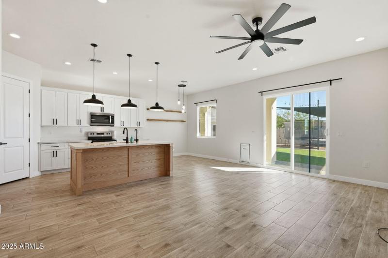 8-web-or-mls-008_ListerPros