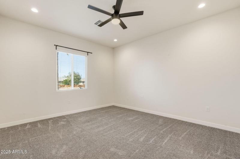 18-web-or-mls-018_ListerPros