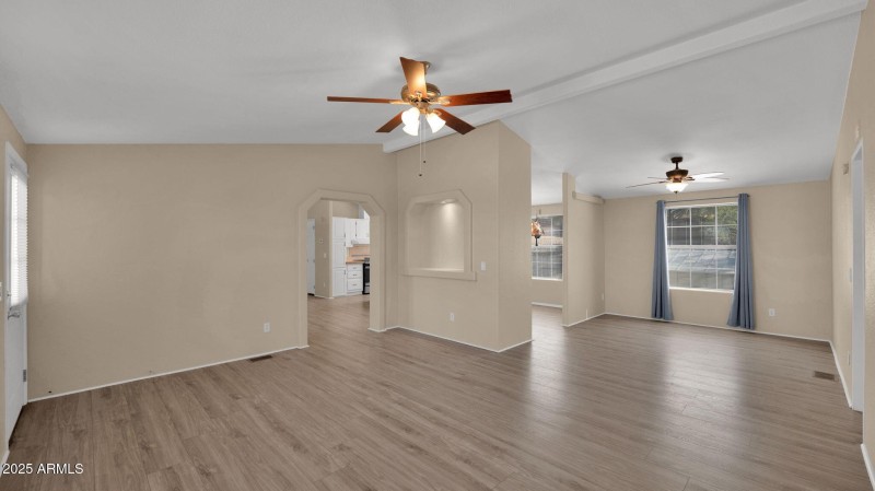 32-web-or-mls-P1188604