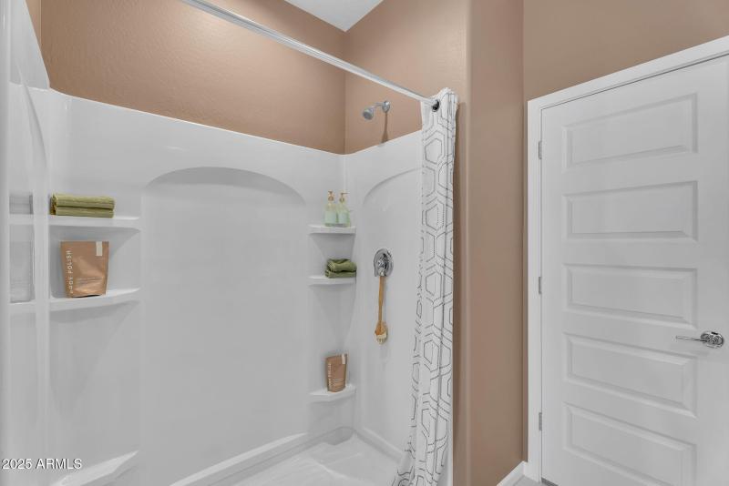 21-web-or-mls-Barrel Race-21