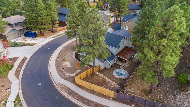 17 E Tranquil Ln (24 of 64)