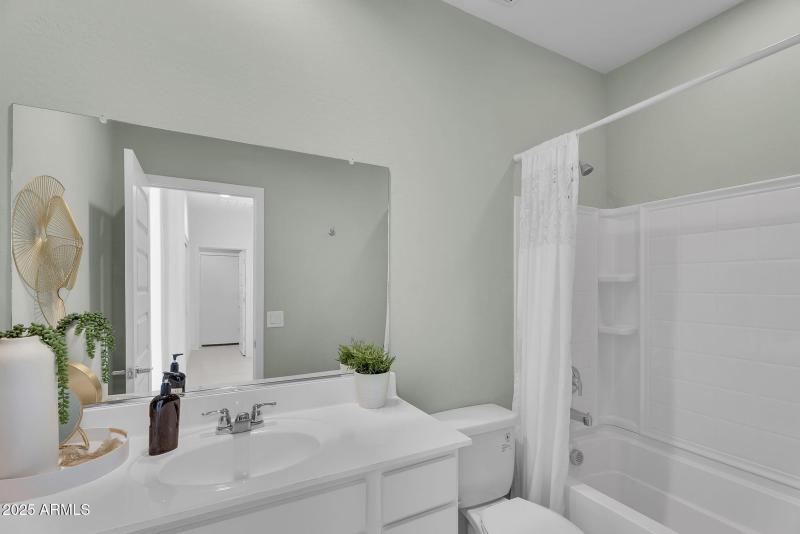 24-web-or-mls-36585 Maddaloni-16