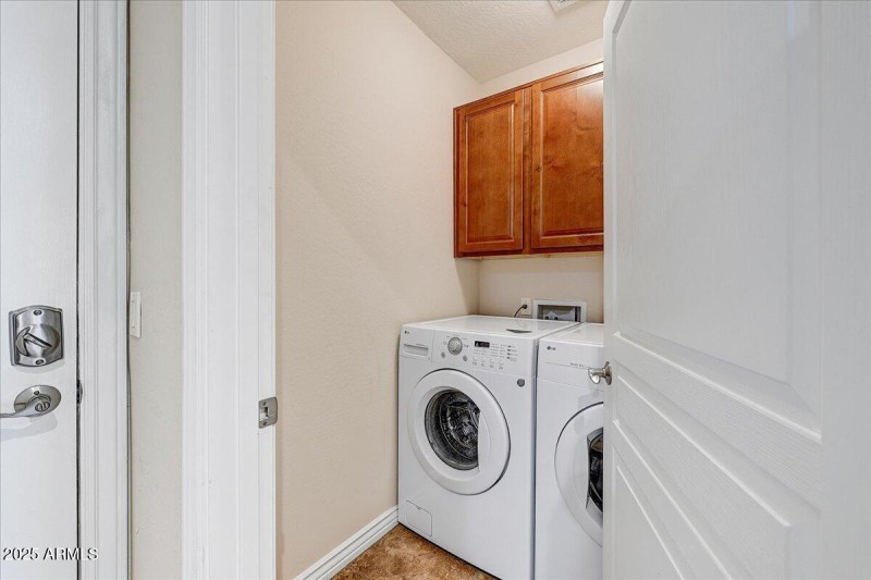18-Laundry Room