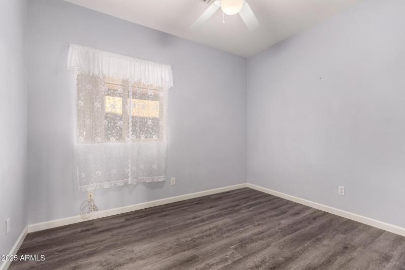 22 - Second Water 10287