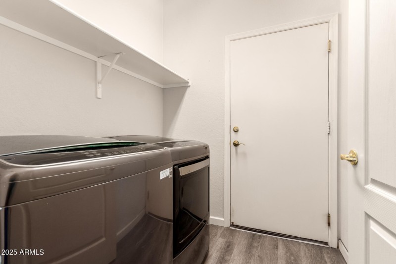 27 - Second Water 10287