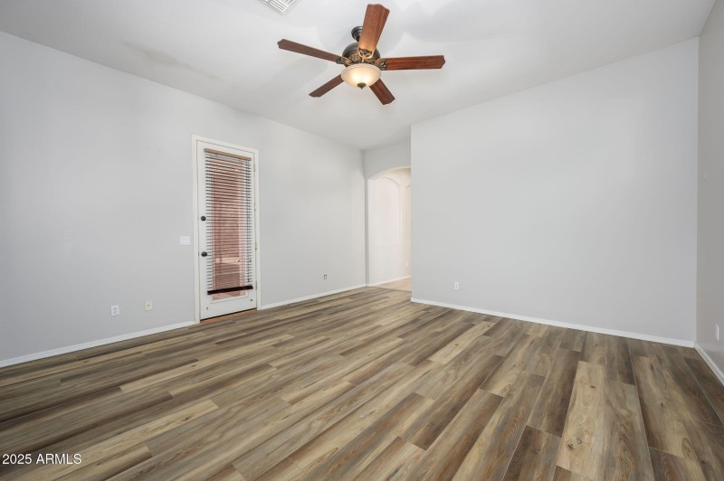 5-web-or-mls-Roger-13