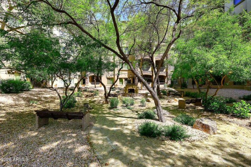 Toscana-Dante's Corner