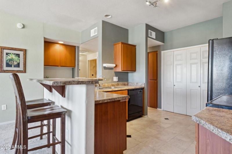 7-web-or-mls-9820-n-central-ave-317