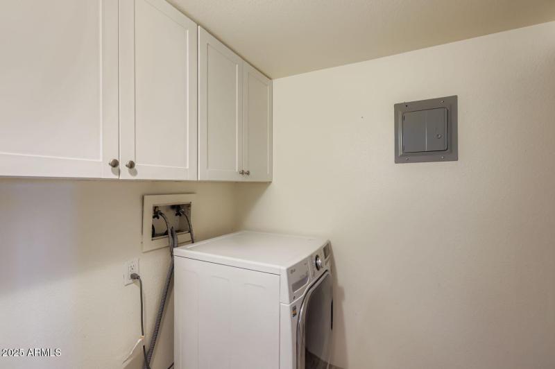 In Unit Laundry HOA Approved