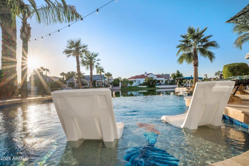 43-1817EWTC-ocupix-IR