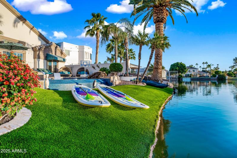 64-1817EWTC-ocupix-IR