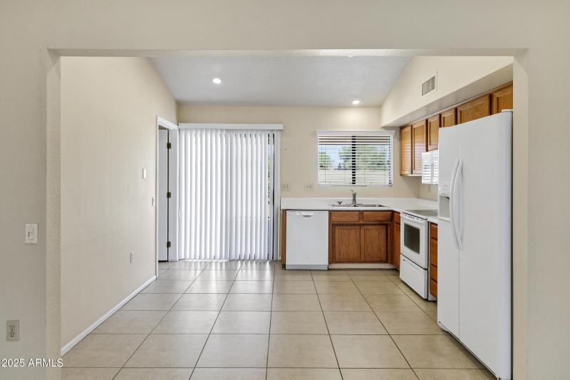 14742 W Antelope Dr-10