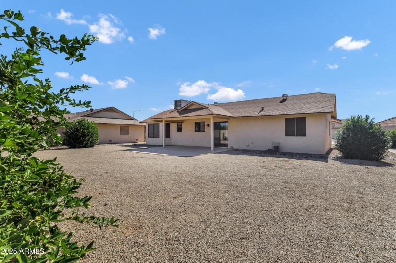 14742 W Antelope Dr-24