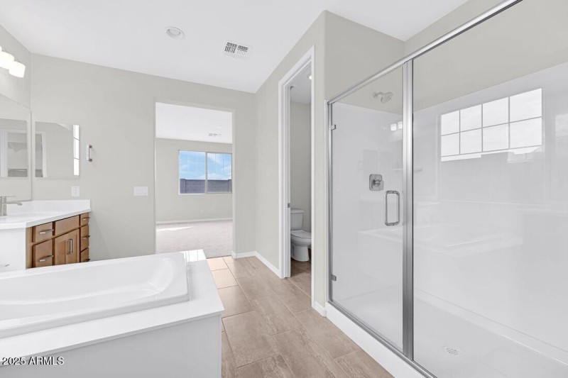 10201 W Weldon Avenue - ready Now!