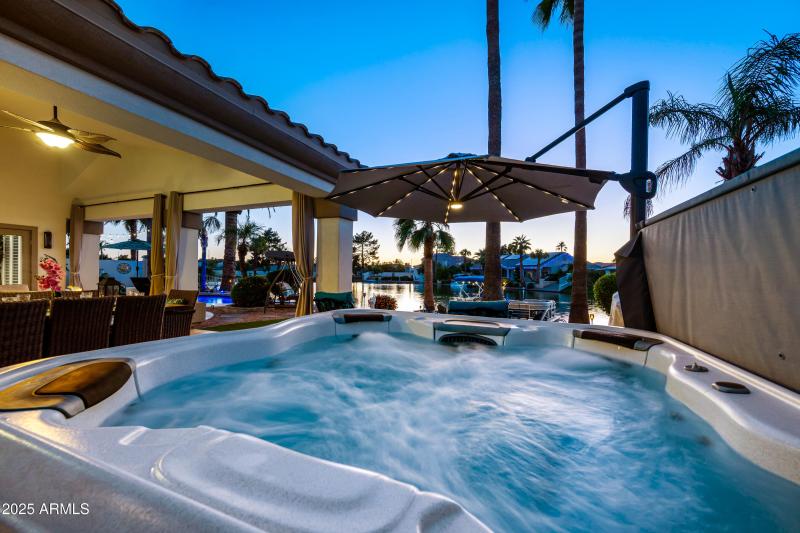 145-1817EWTC-ocupix-IR