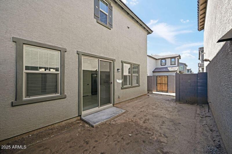 9964 W PICCADILLY Road - Ready Now!