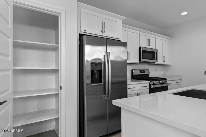 9964 W PICCADILLY Road - Ready Now!