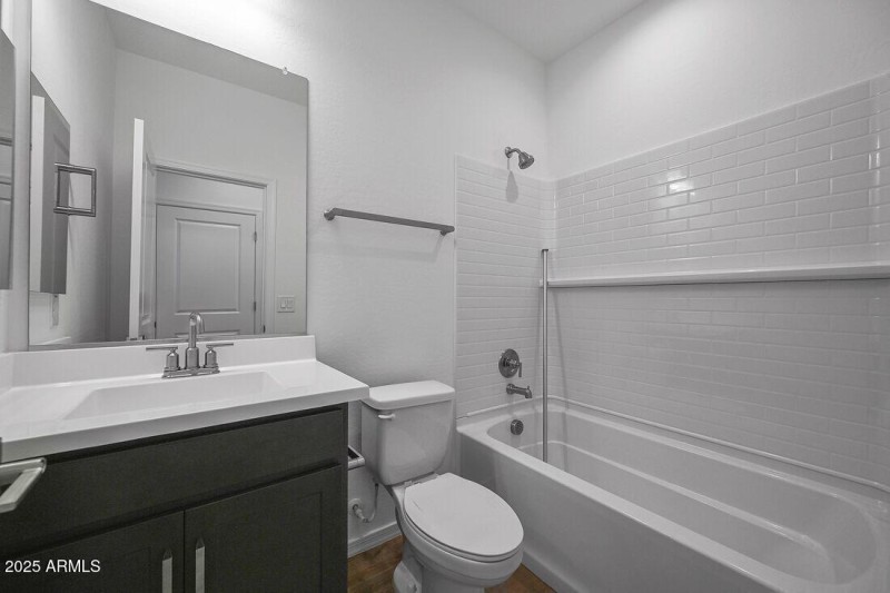 10014 W PICCADILLY Road - Ready Now!