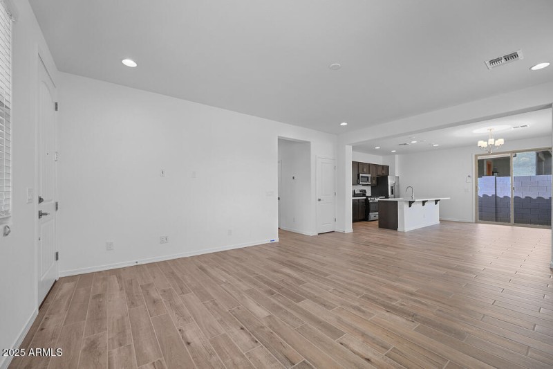 10014 W PICCADILLY Road - Ready Now!