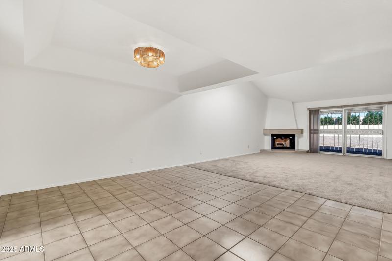 9834 E Minnesota Ave-13_(2048)