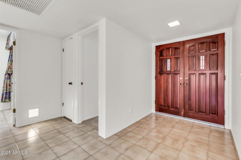 9834 E Minnesota Ave-15_(2048)