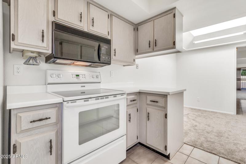 9834 E Minnesota Ave-18_(2048)