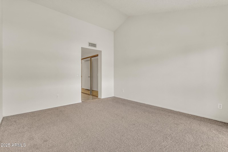 9834 E Minnesota Ave-25_(2048)