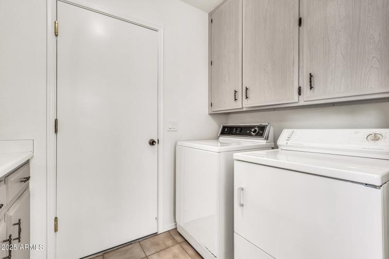 9834 E Minnesota Ave-37_(2048)