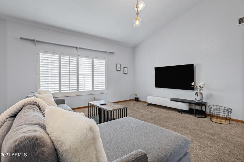 5735 E Campo Bello Dr-7