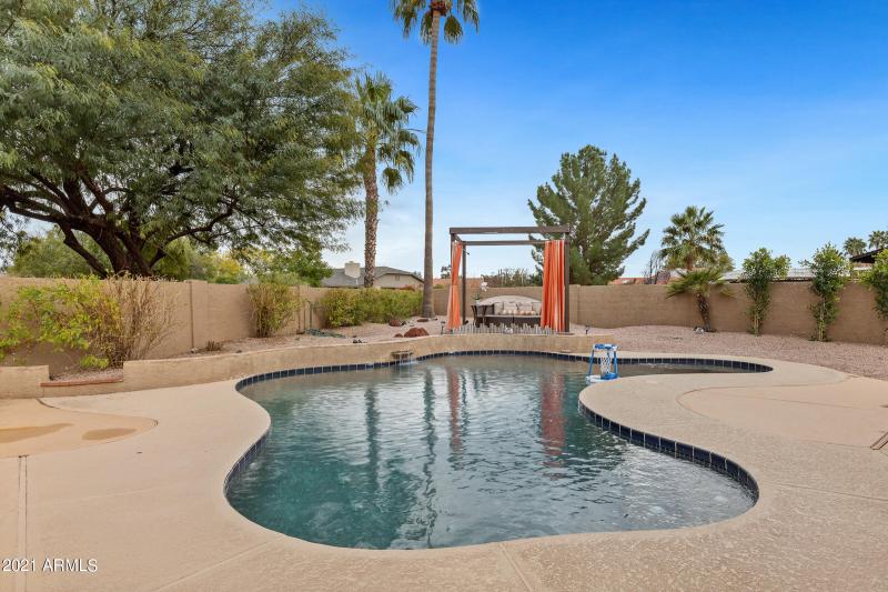 5735 E Campo Bello Dr-50