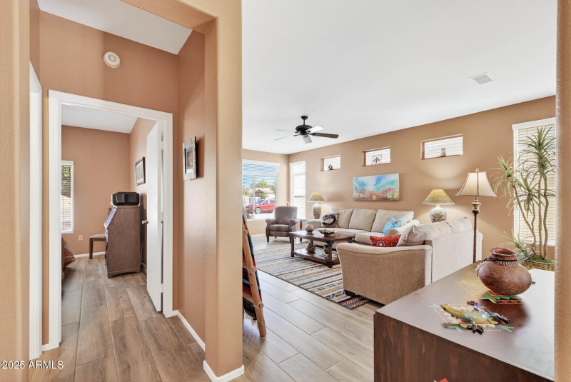 22_14207_W_Gunsight22_mls